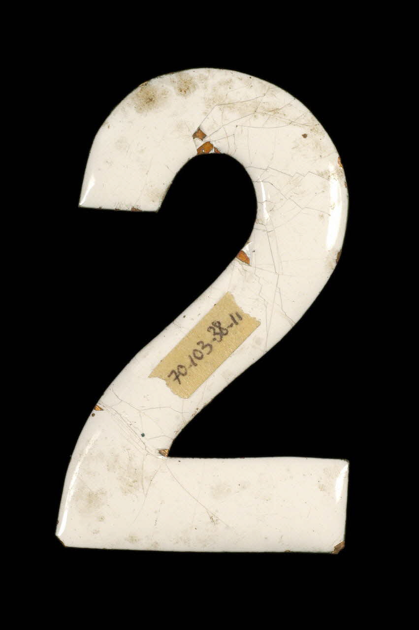 LETTRES D'ENSEIGNE 1970.103.38.11 Photo