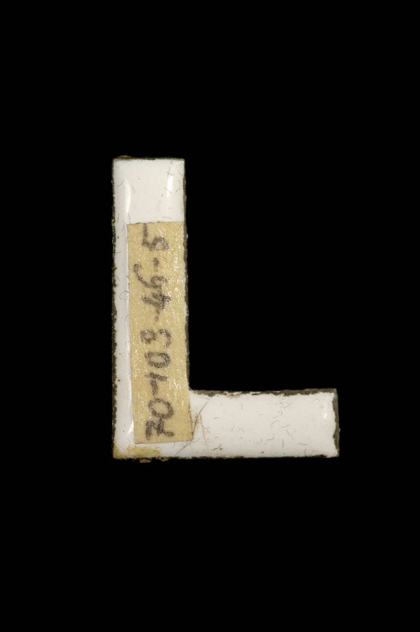 LETTRES D'ENSEIGNE 1970.103.46.5 Photo