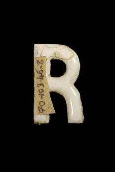 LETTRES D'ENSEIGNE 1970.103.46.8 Photo