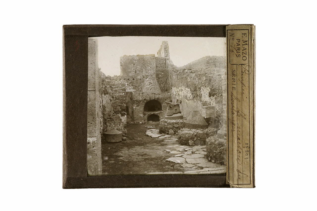 plaque de projection Pompéi 1970.15.101 Photo