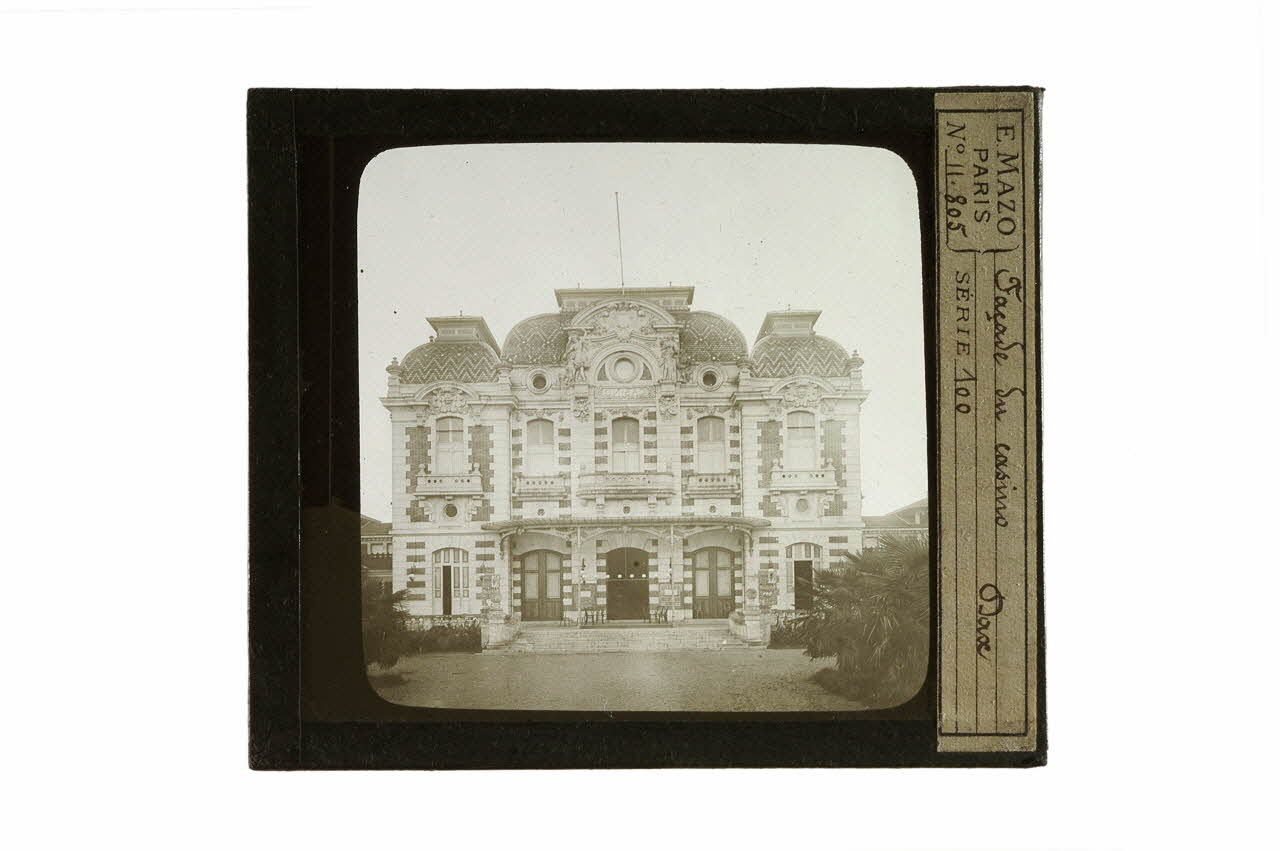 plaque de projection 1970.15.137 Photo