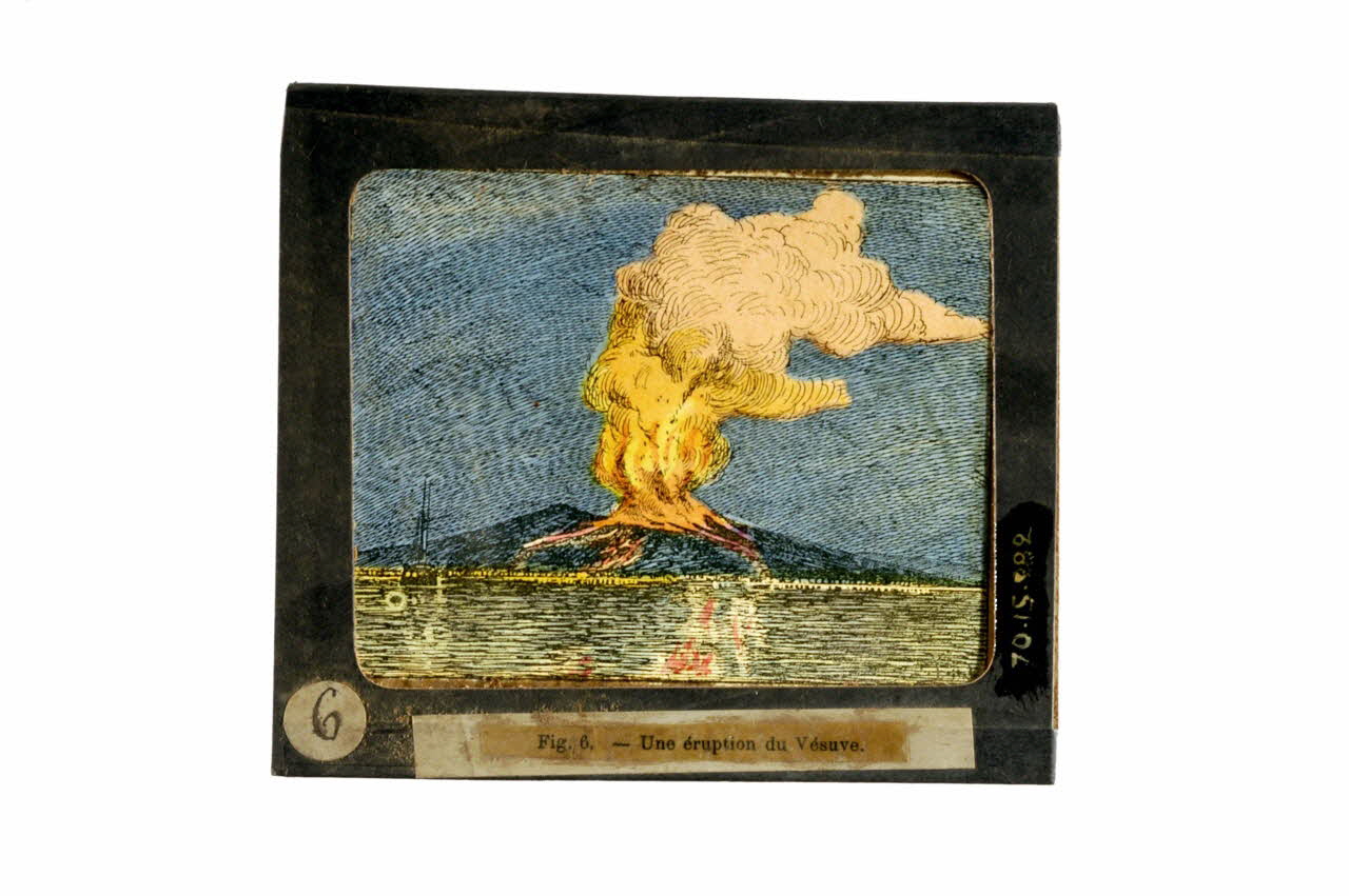 plaque de lanterne magique Fig. 6. - Une éruption du Vésuve 1970.15.282 Photo