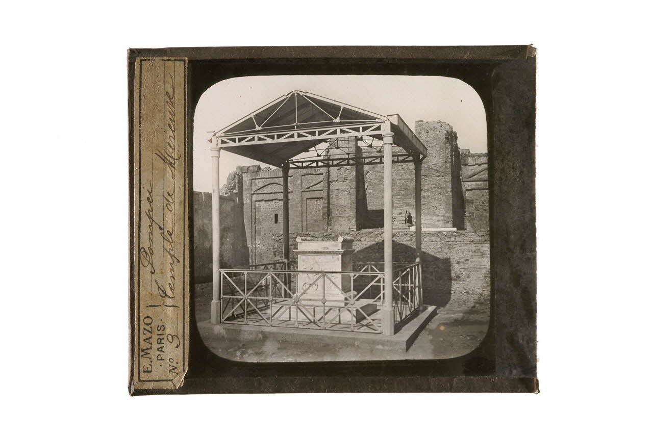 plaque de projection Pompéi 1970.15.88 Photo