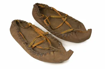 PAIRE DE SANDALES DMH1970.46.92.1-2 Photo