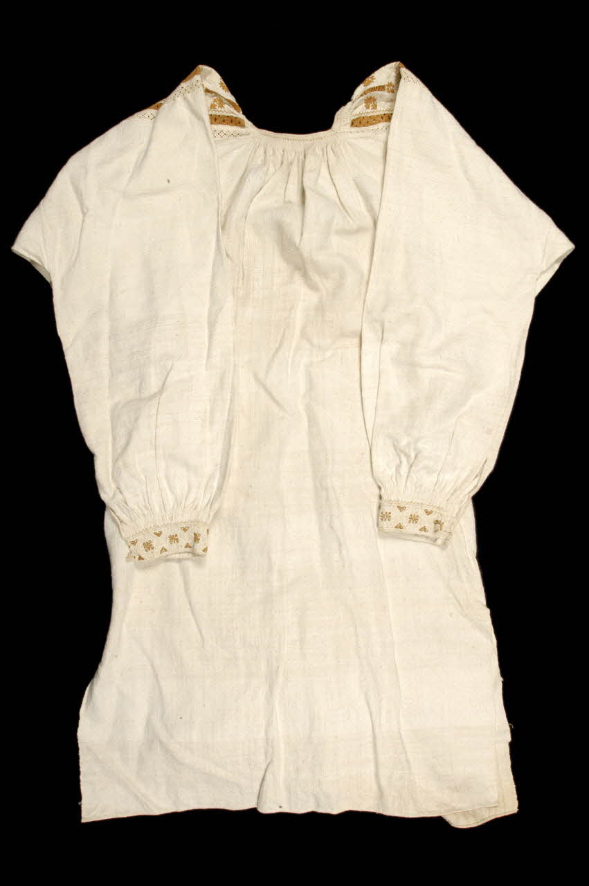 chemise DMH1971.98.1.2 Photo