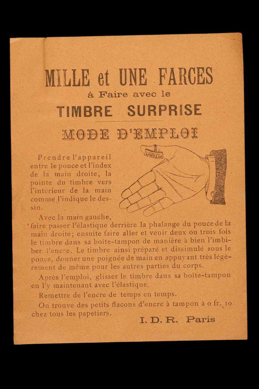 farces et attrapes 1972.110.1481.1-5 Photo