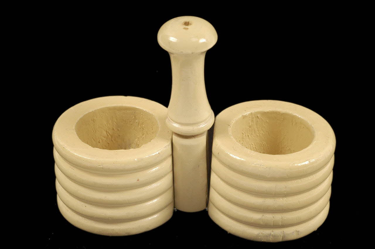 Coudurier Et Niogret; farces et attrapes 1940 1972.110.285 Photo