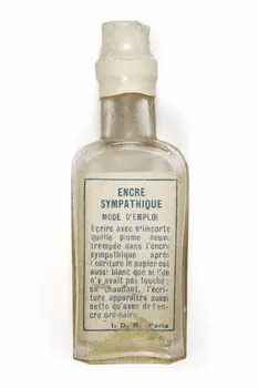 farces et attrapes 1880-1940 1972.110.430 Photo