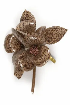 fleur artificielle 1972.149.144.11  Photo