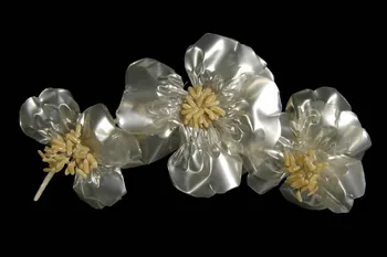 fleur artificielle 1972.149.144.19  Photo