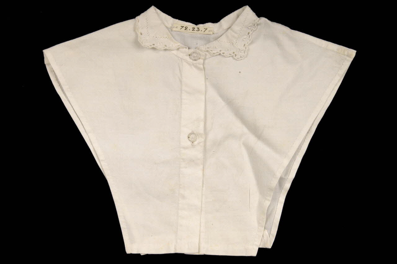 costume de poupée 1972.23.7 Photo