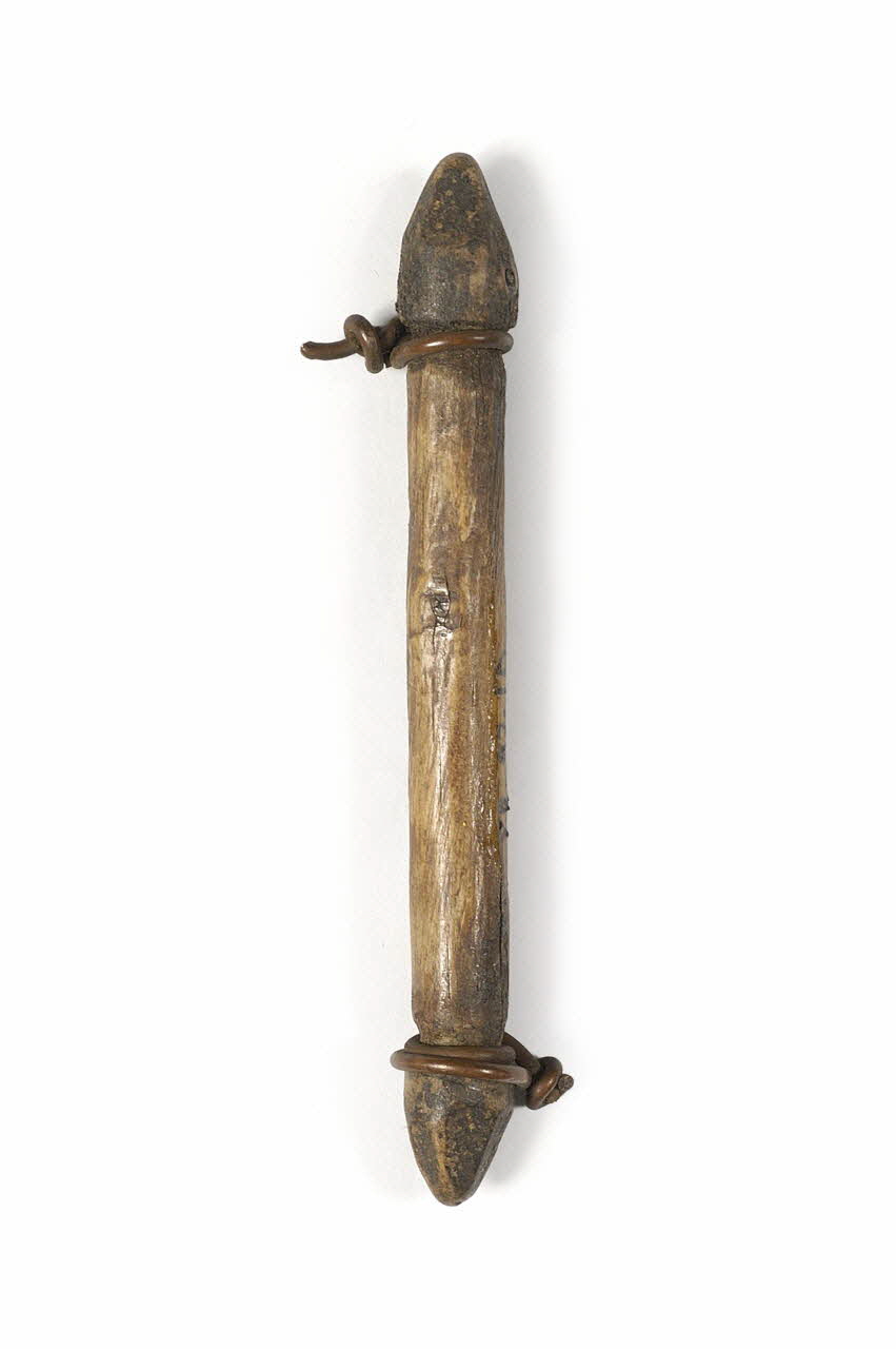 Eugnène Vivoni INSTRUMENT POUR SEVRER LES CABRIS cavestru Crosciano-Sisco(Haute-Corse) 1972 1972.97.10 Photo