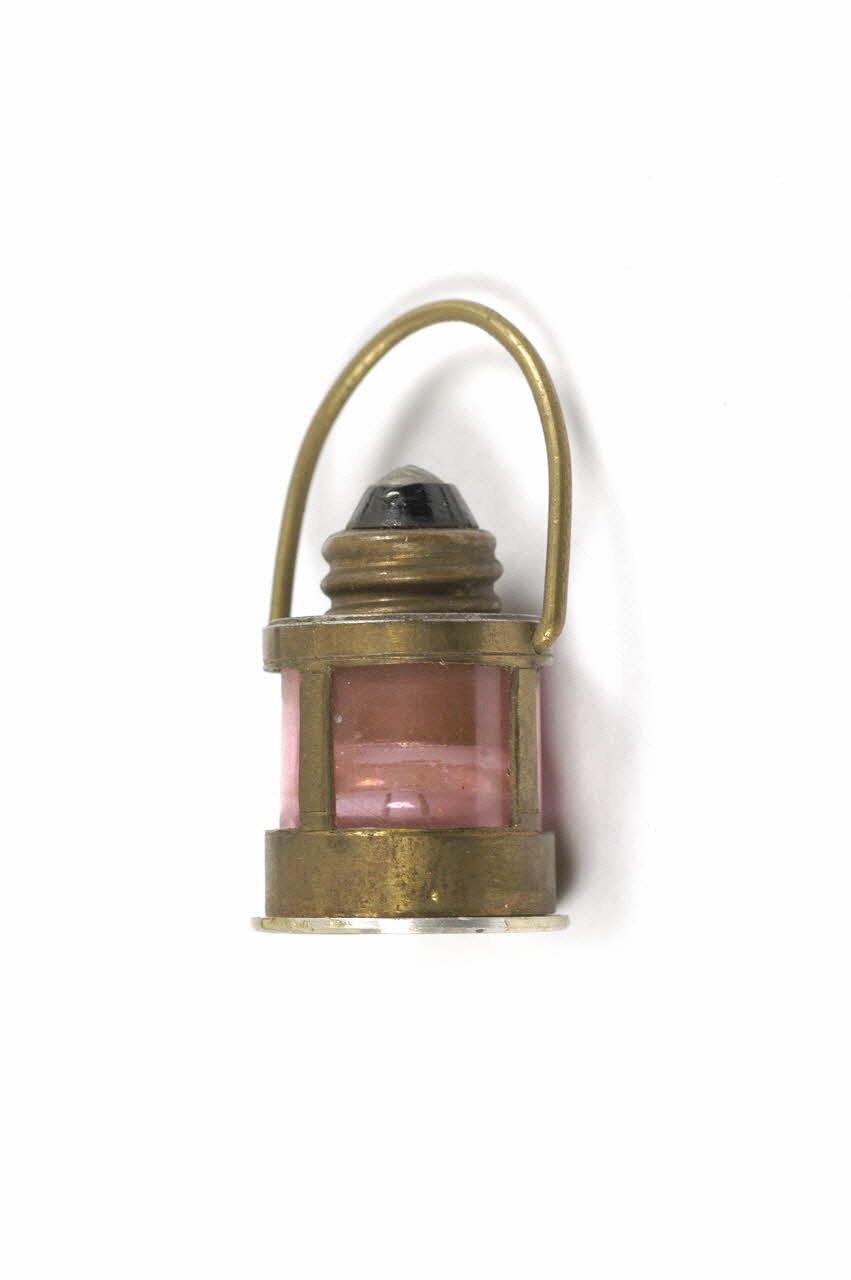 Maurice Graziani accessoire de marionnette Île-de-France, France 1935-1945 1973.62.197 Photo