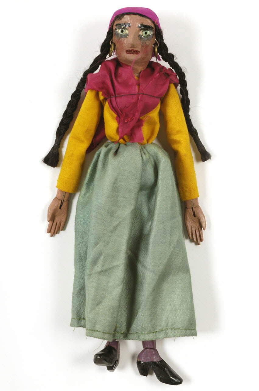 Maurice Graziani marionnette à fils gitane Île-de-France, France 1935-1945 1973.62.44 Photo