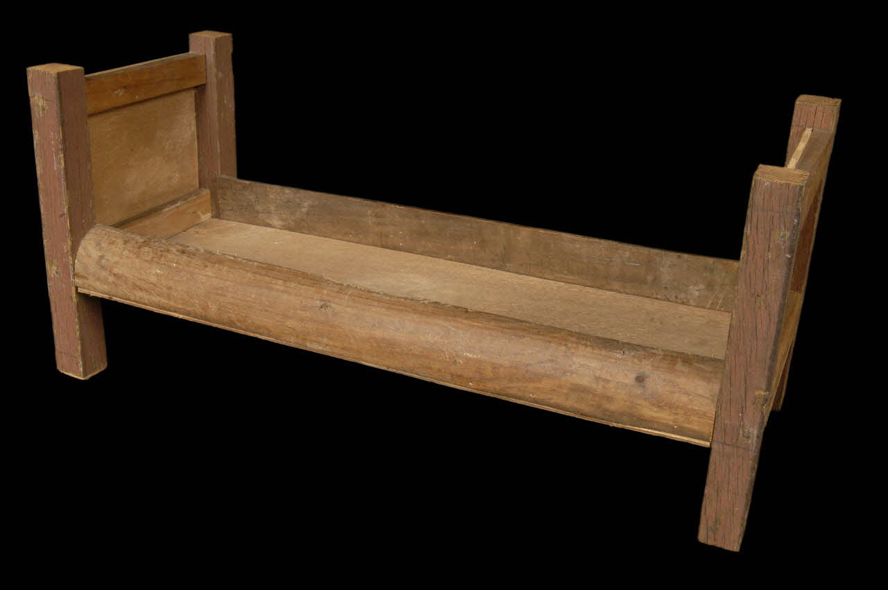 Pacaut objet domestique pour marionnette Aquitaine, France 1938-1941 1974.2.52 Photo