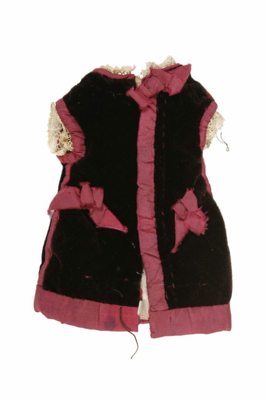 costume de poupée 1974.44.26 Photo