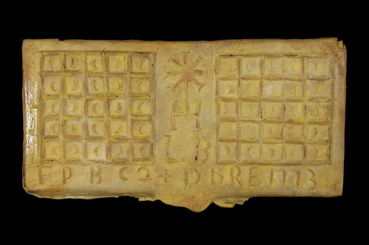 MOULAGE DE DECOR SCULPTE 1975 1975.20.15.2 Photo