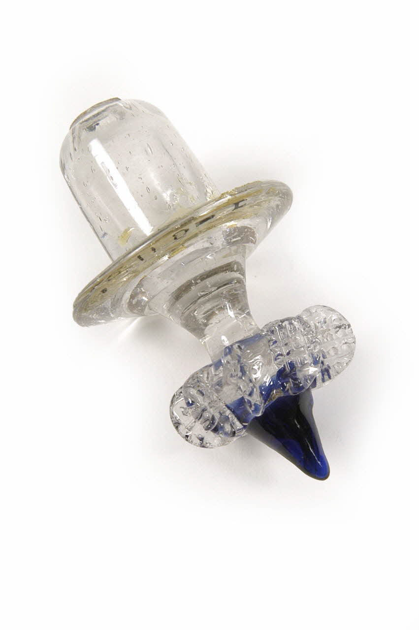 bouchon 1976.11.27.5 Photo