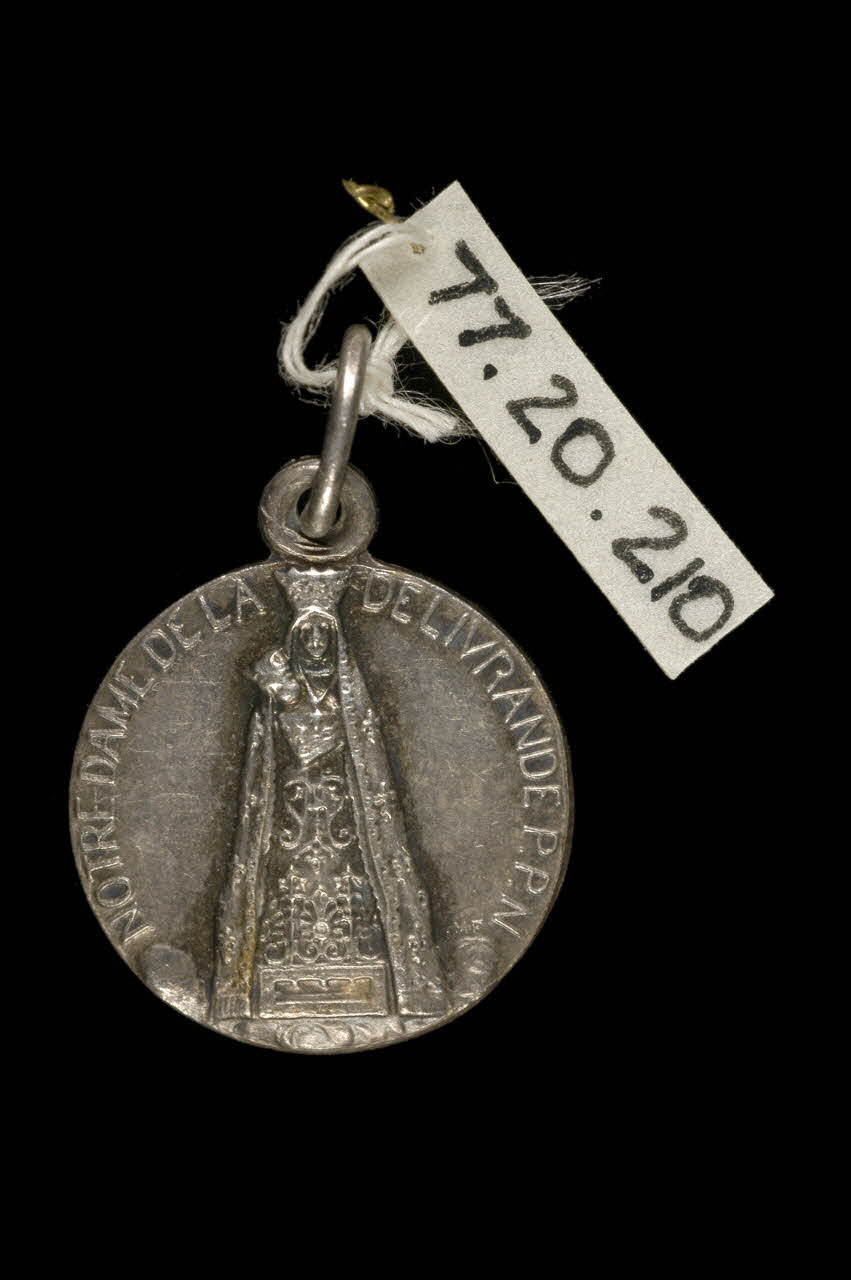 médaille de dévotion 1977.20.210 Photo