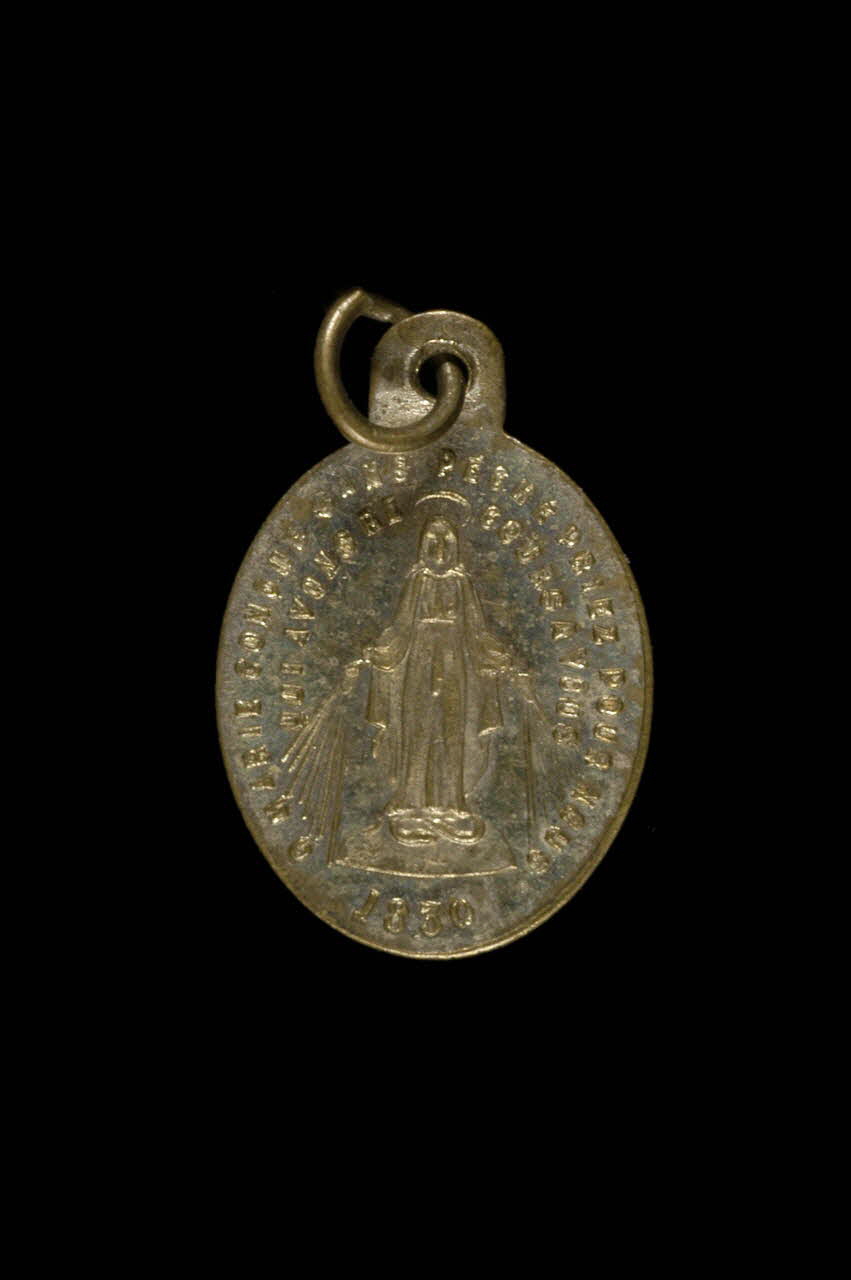 médaille de dévotion 1830 1977.20.236 Photo