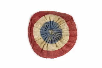 COCARDE TRICOLORE 1946 1977.98.33 Photo