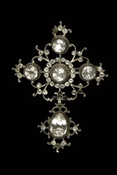 bijou 1978.89.1 Photo