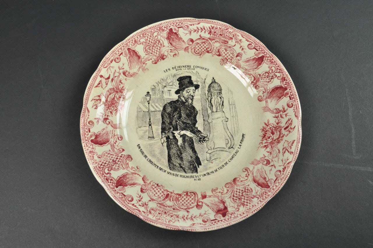 assiette plate Centre, France 1850-1890 1962.108.4 Photo Mucem