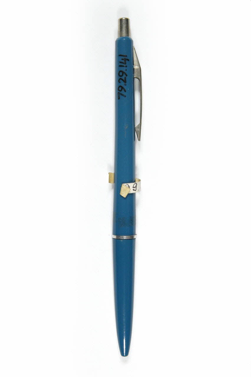 stylo à bille 1979.29.141  Photo