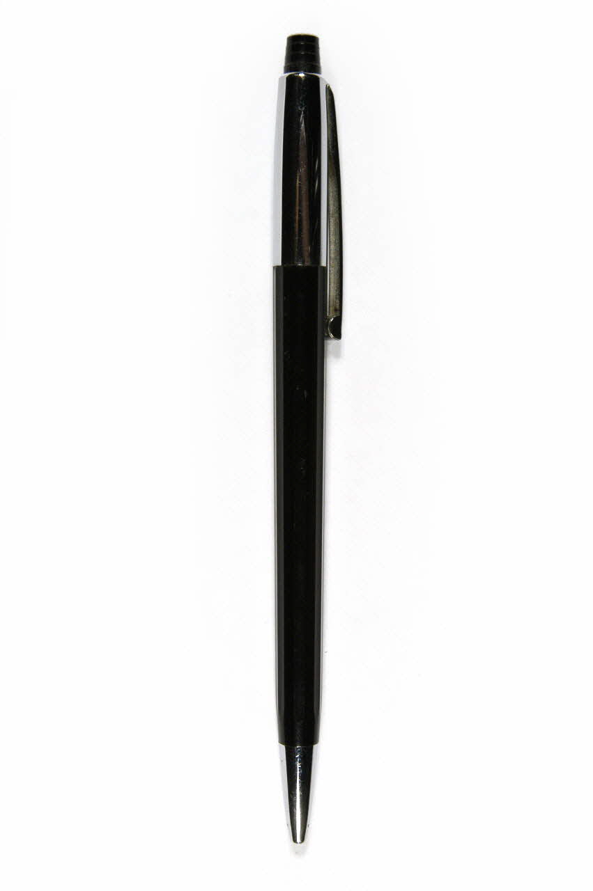 stylo à bille 1979.29.145  Photo