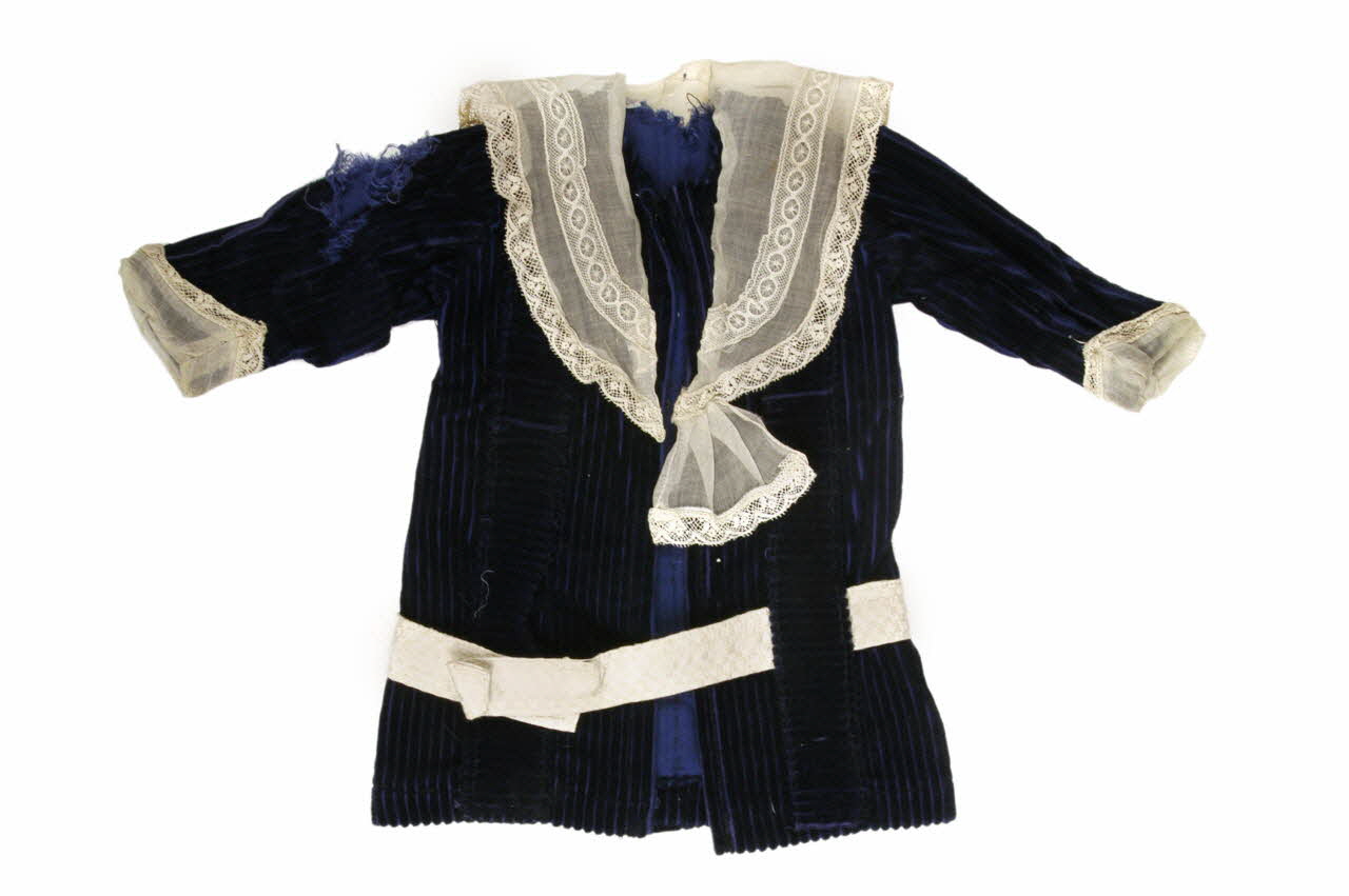 costume de poupée 1914 1979.54.19 Photo