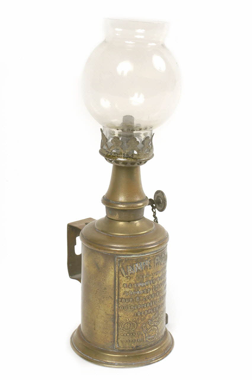 verre Lampe Pigeon 1979.56.29.1-3 Photo