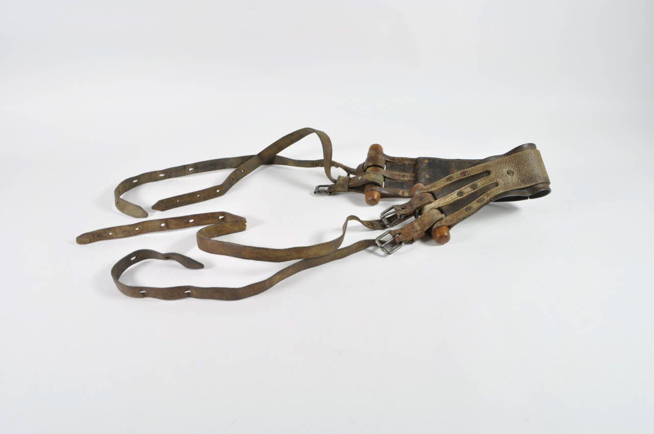 SOUS-VENTRIERE la ventrero 1914 1961.108.10 Photo Mucem