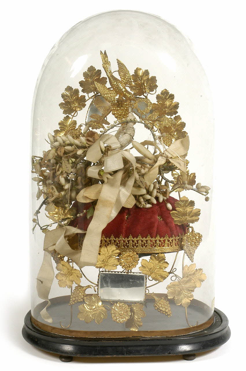 couronne de mariage 1979.89.1.1-6 Photo MNHN / photo Mucem