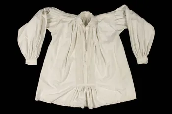 chemise DMH1979.83.19.2  Photo