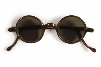 paire de lunettes 1980.41.35 Photo