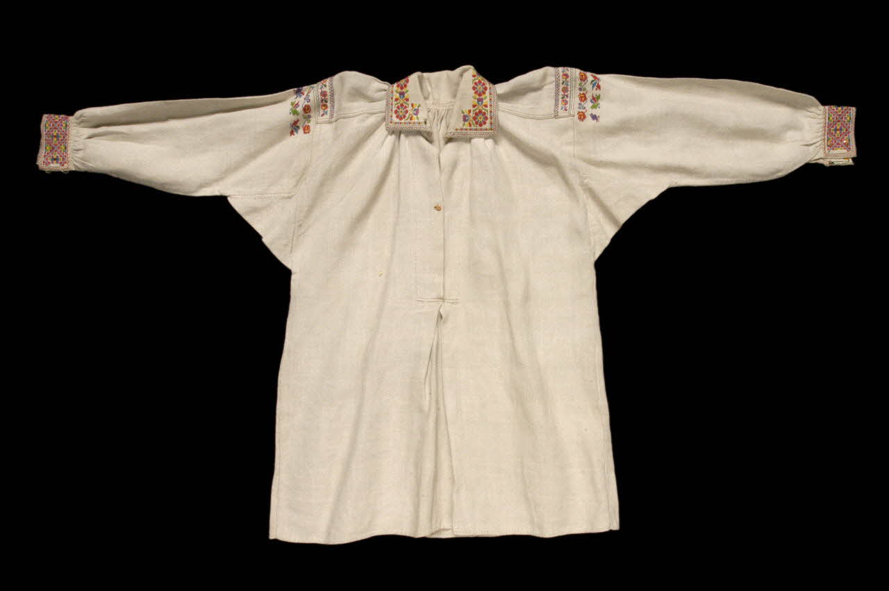 chemise DMH1980.31.1.1 Photo