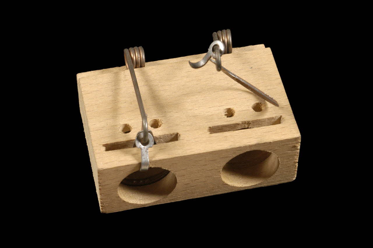 Aurouze souricière Paris 1er 1981 1981.30.7 Photo