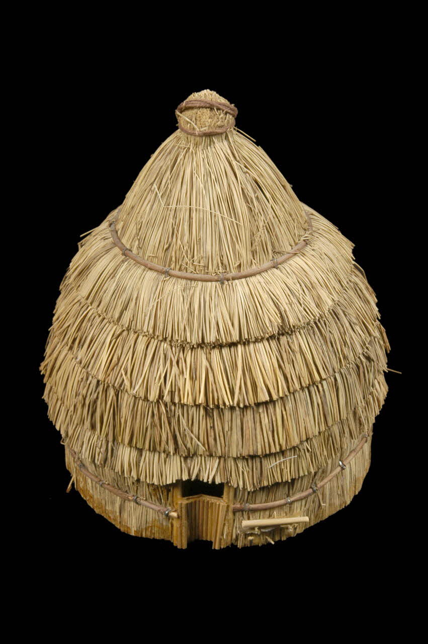 HUTTE DMH1981.88.1.33 Photo