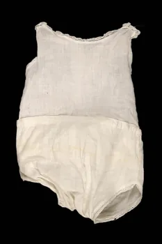chemise 1930 1983.29.2.2 Photo