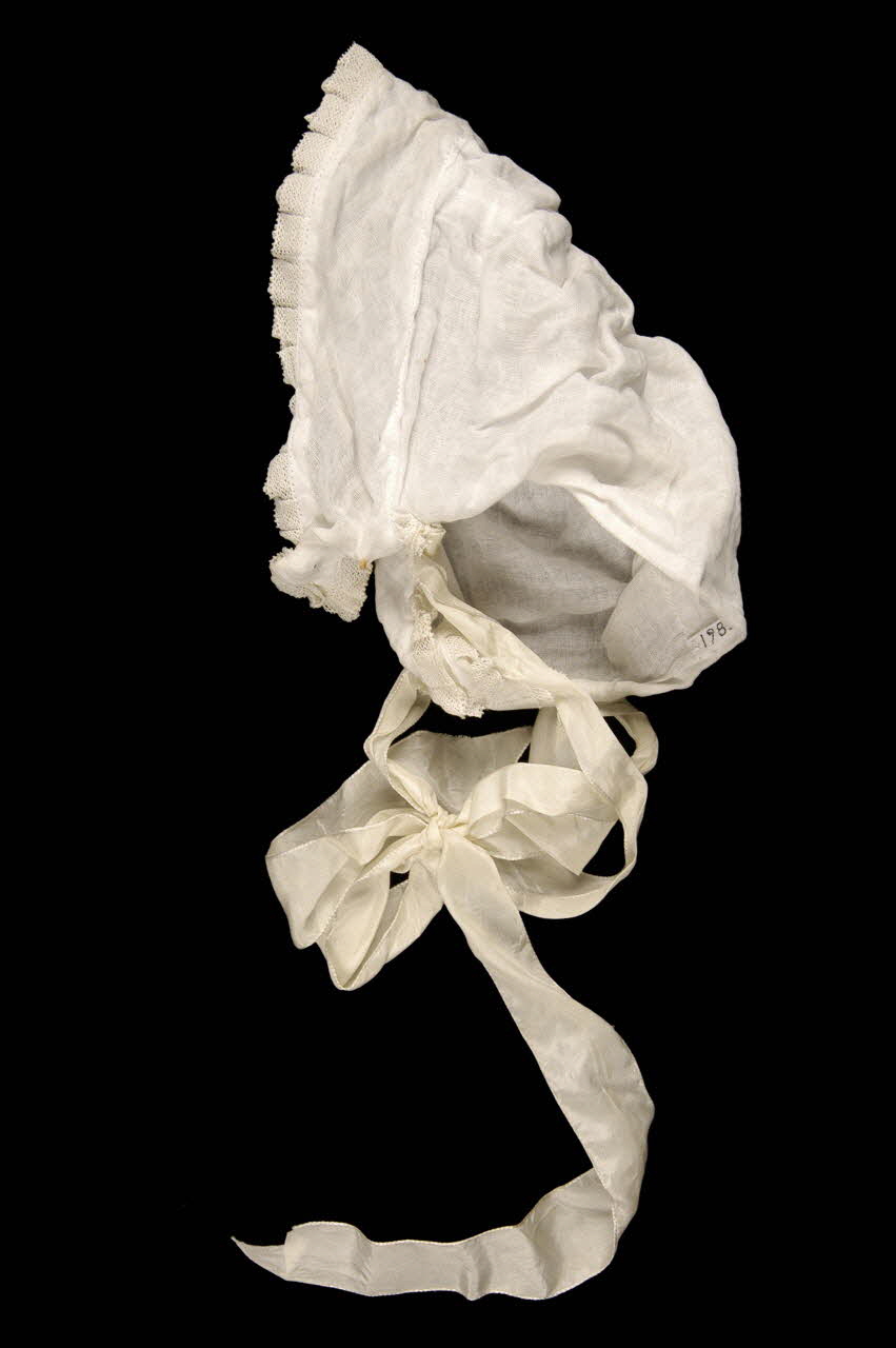 bonnet 1930 1983.29.2.5 Photo