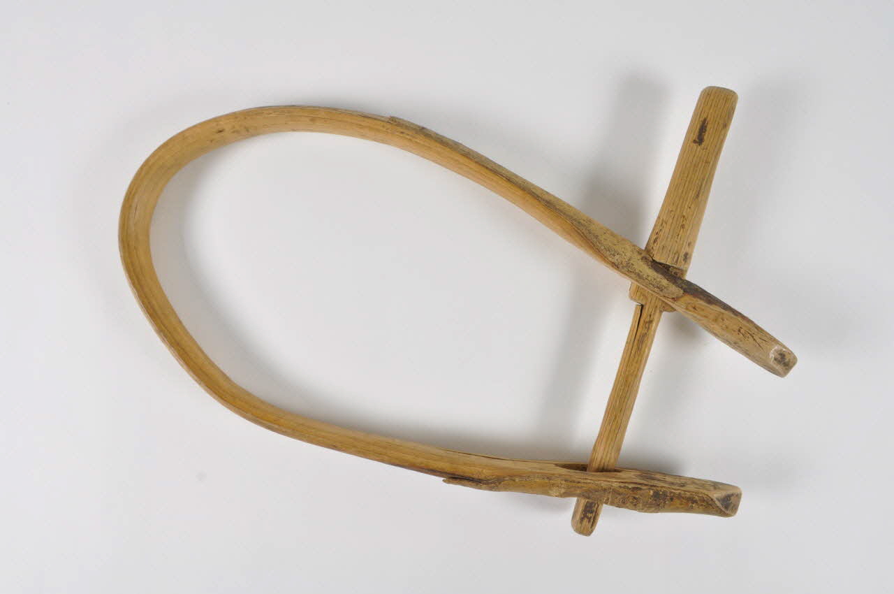 COLLIER DE VACHE kanaolo 1961.110.26.1-2 Photo Mucem