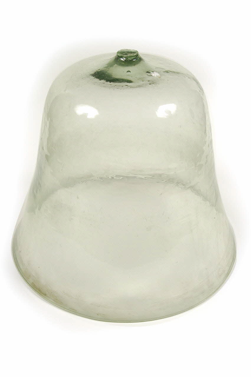 CLOCHE DE MARAICHER 1900-1985 1986.11.3 Photo