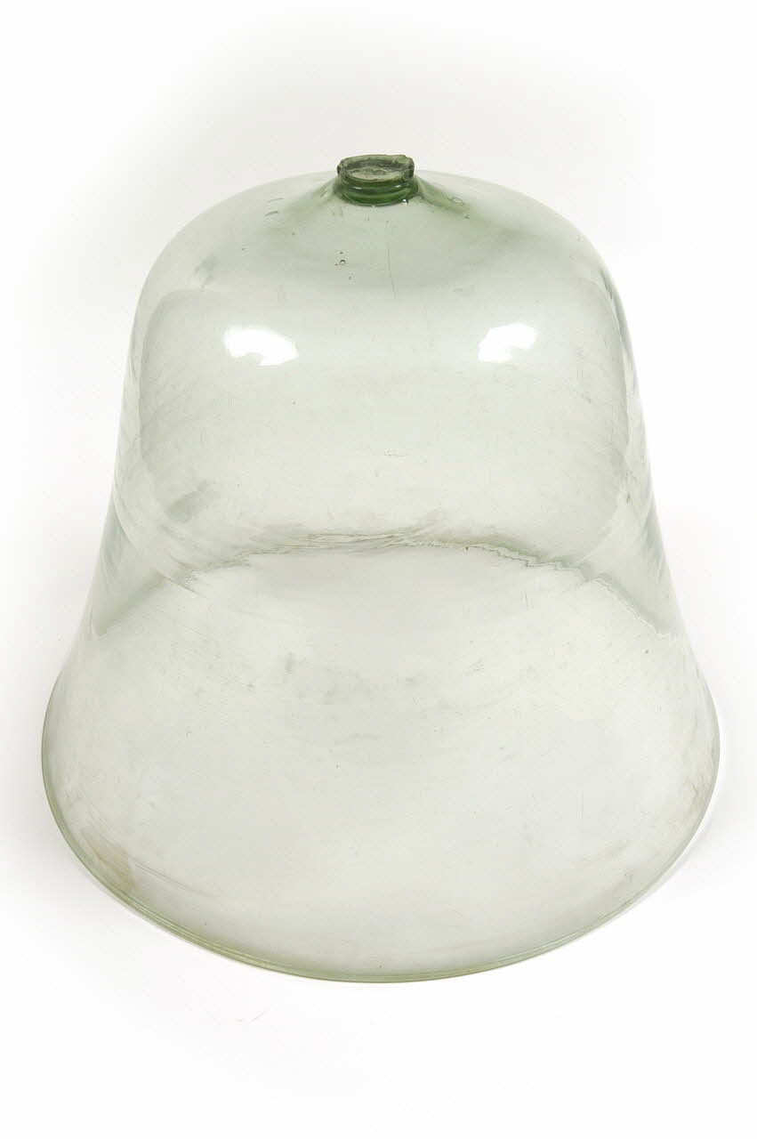 CLOCHE DE MARAICHER 1900-1985 1986.11.6 Photo