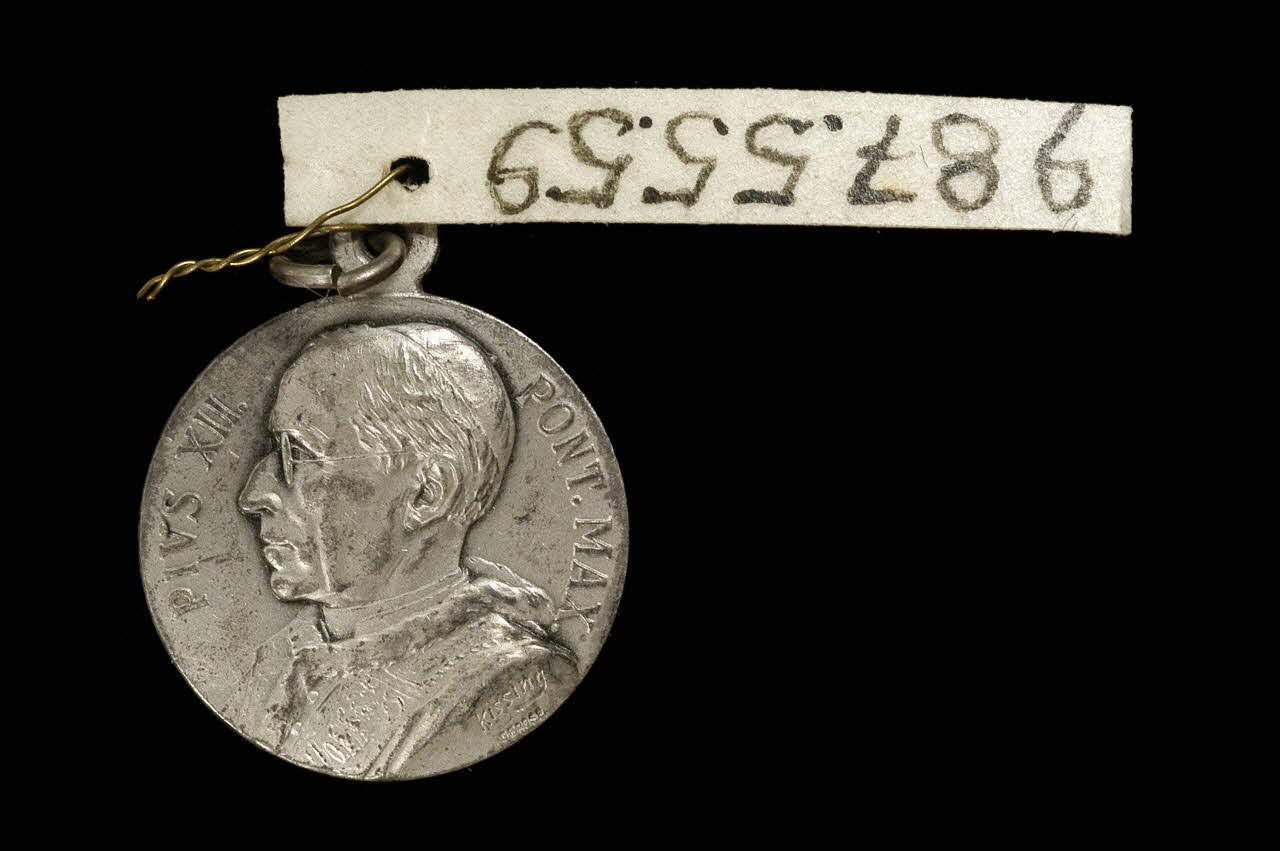 médaille de dévotion 1987.55.59 Photo