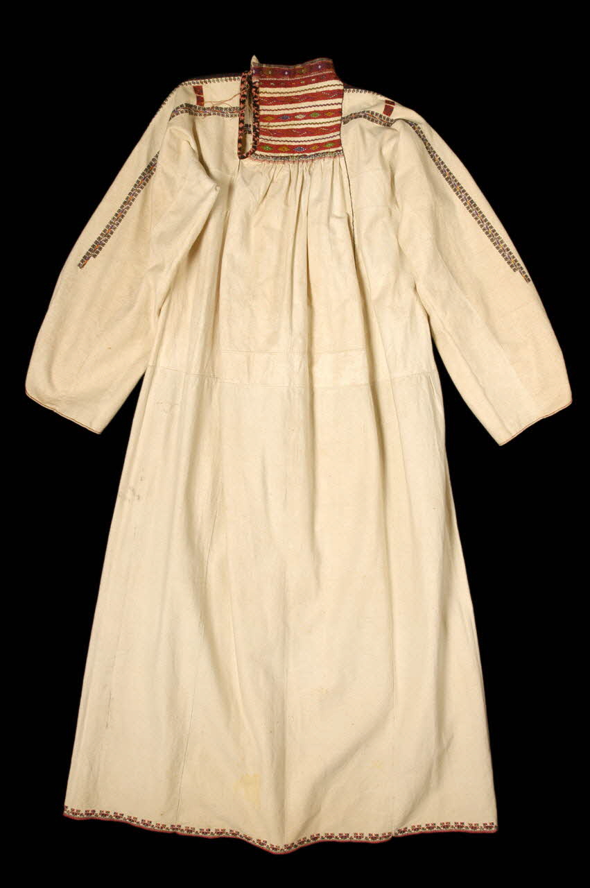 chemise de femme DMH1989.26.24.1 Photo