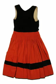 robe DMH1989.53.3.3  Photo