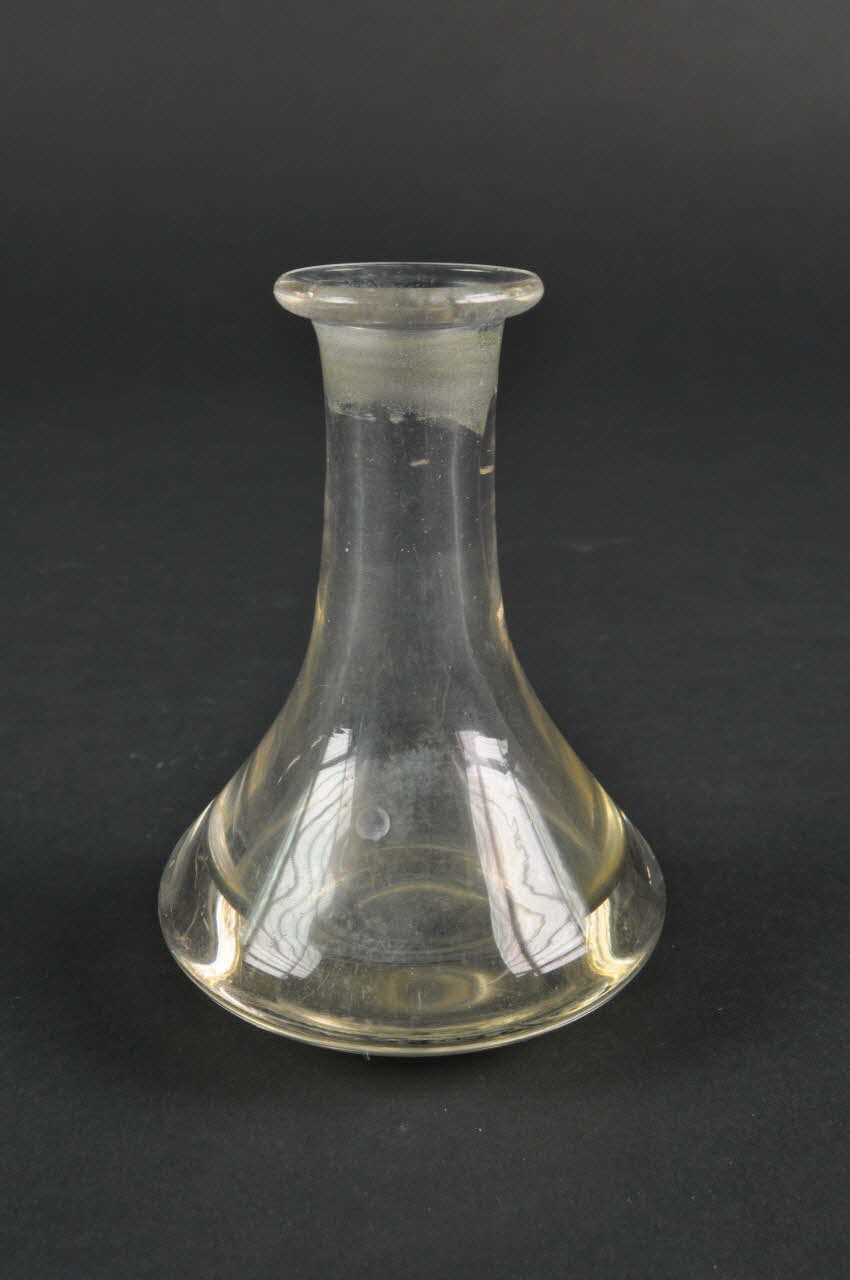 bouteille 1930 1963.126.29 Photo Mucem