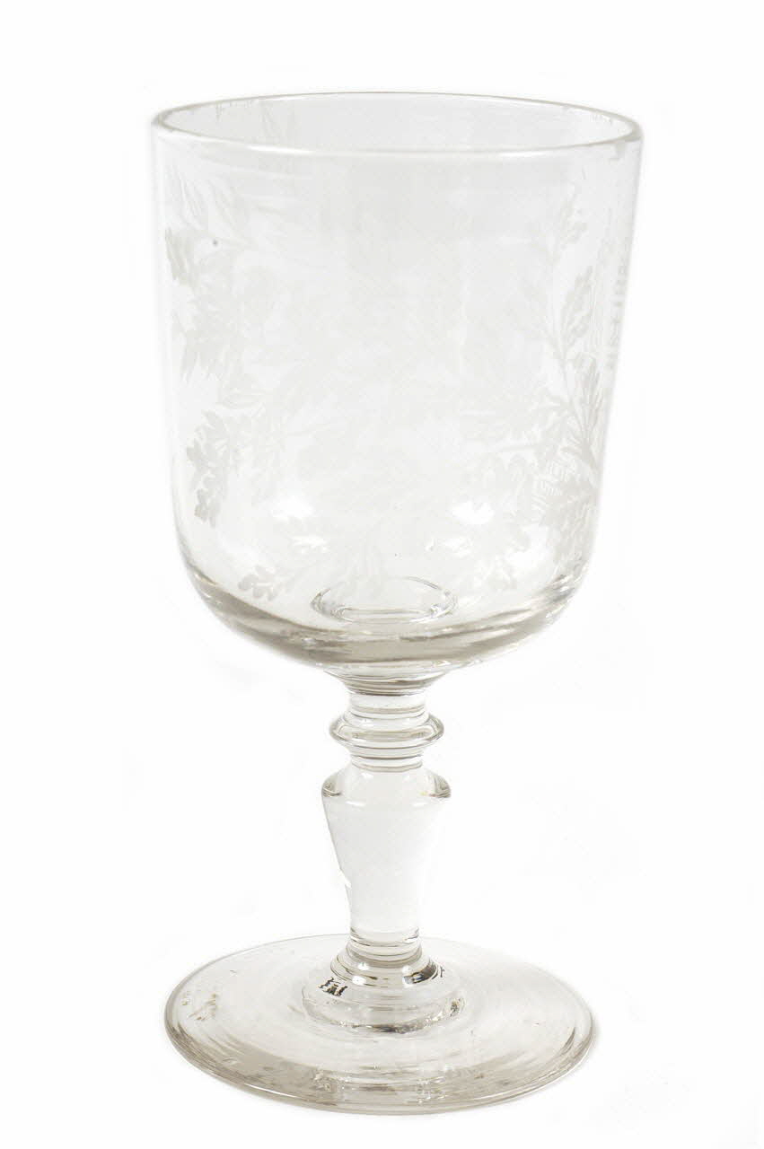 verre 1883 1990.29.19 Photo