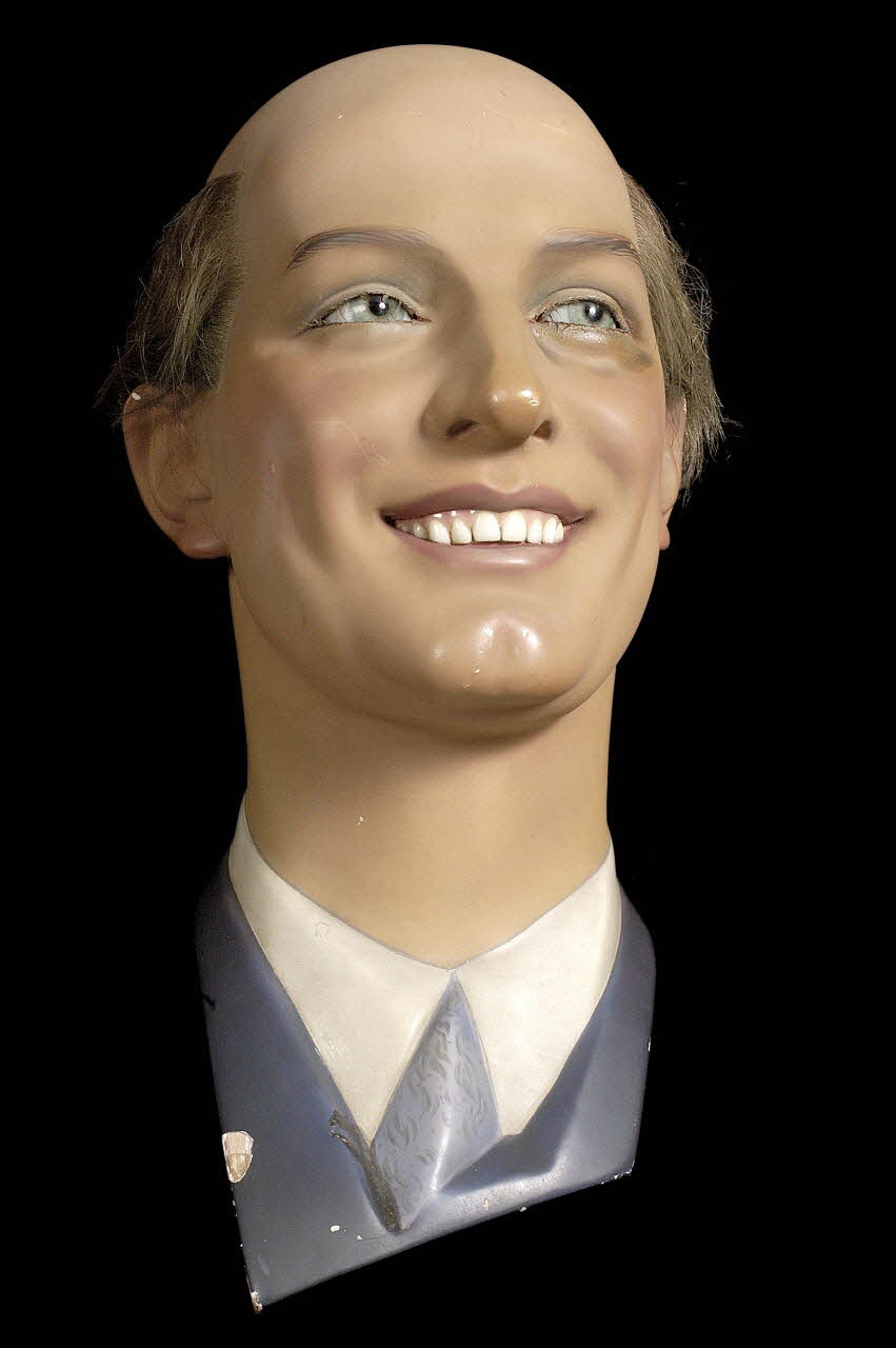 buste de mannequin 1991.30.11 Photo