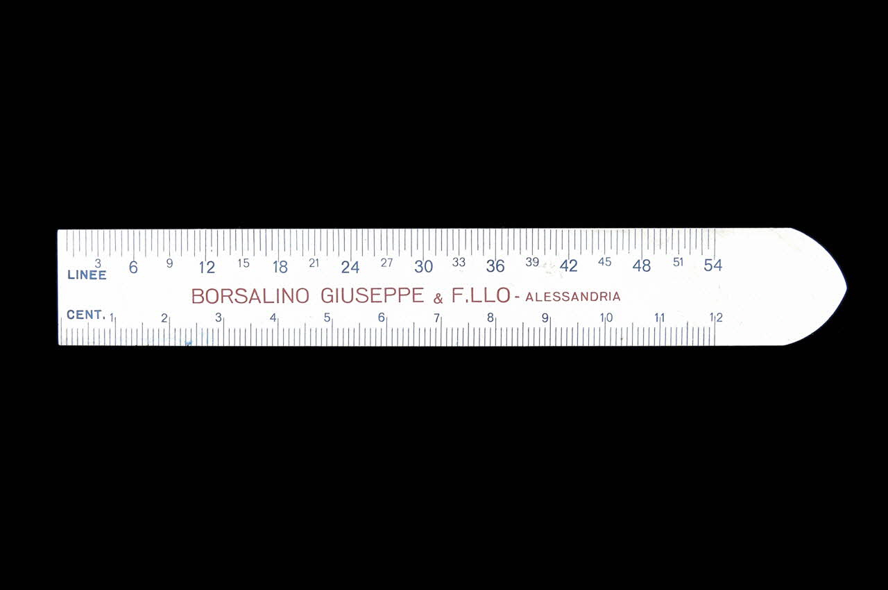 MESURE CHAPELIERE 1991.30.22 Photo